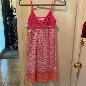 Aeropostale Pink/white Summer Dress with Patterns.